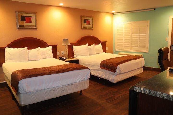 Room 28 of 29