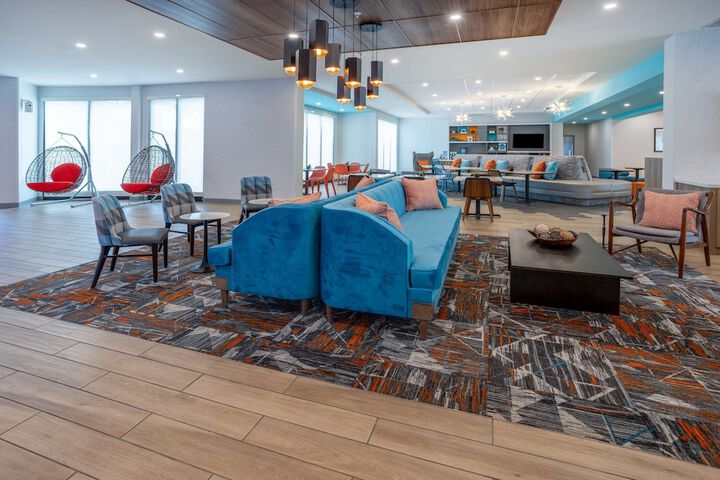 Hotel Interior 10 of 43