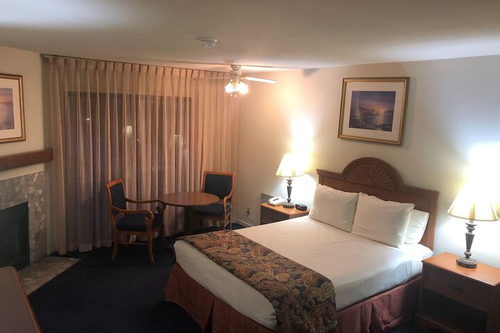Room 20 of 25