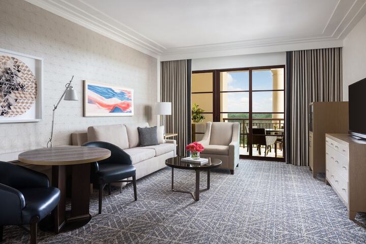 Room 42 of 103