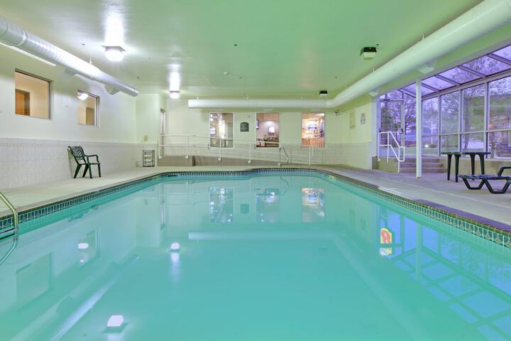 Pool 8 of 30