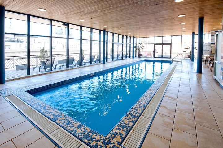 Le Square Phillips Hotel & Suites