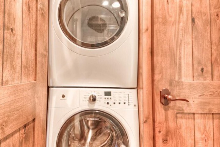 Laundry 99 of 137