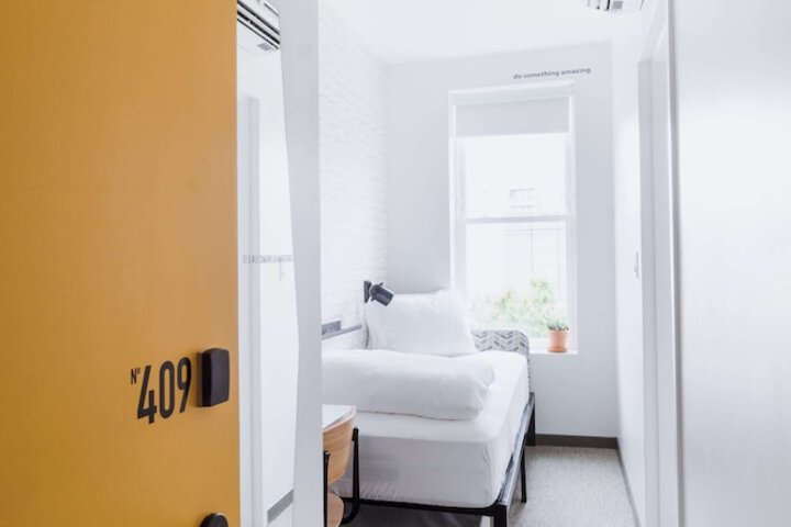 Room 69 of 111