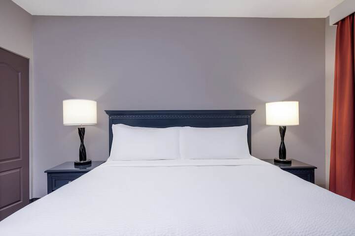 Garner Hotel Gillette South by IHG