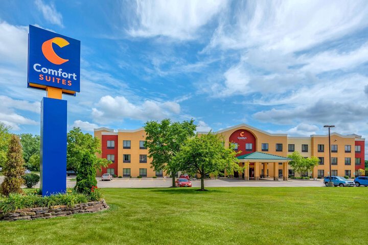 Hotel 2 of 37