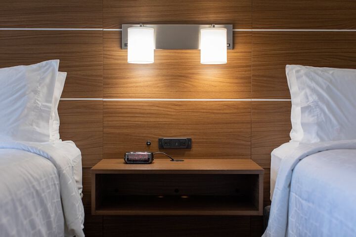 Room 28 of 47
