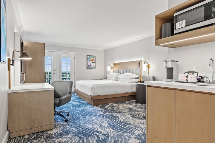 Room 65 of 103