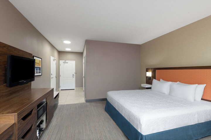 Room 20 of 39
