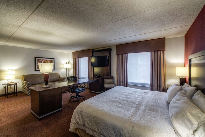 Room 34 of 51