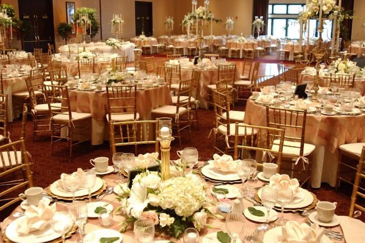 Ballroom/Hall 36 of 45