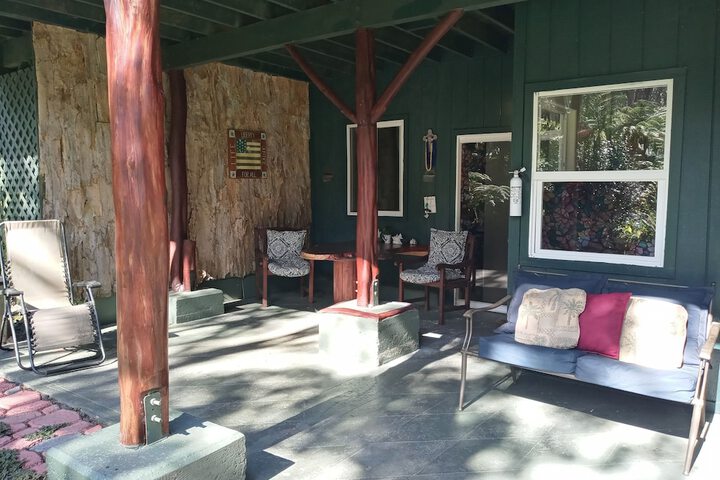 Aloha Crater Lodge