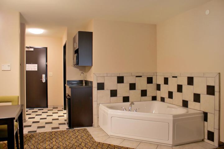 Room 22 of 63