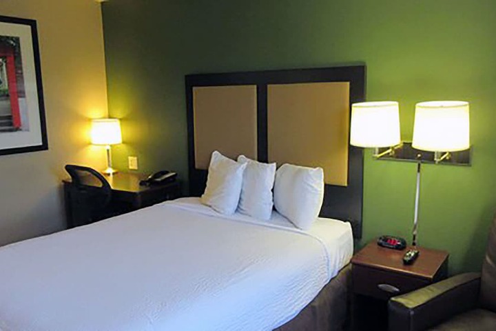 Room 36 of 54