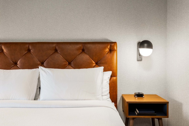Four Points by Sheraton Kelowna Airport