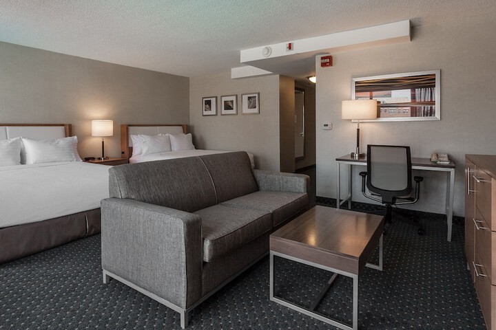 Room 17 of 43