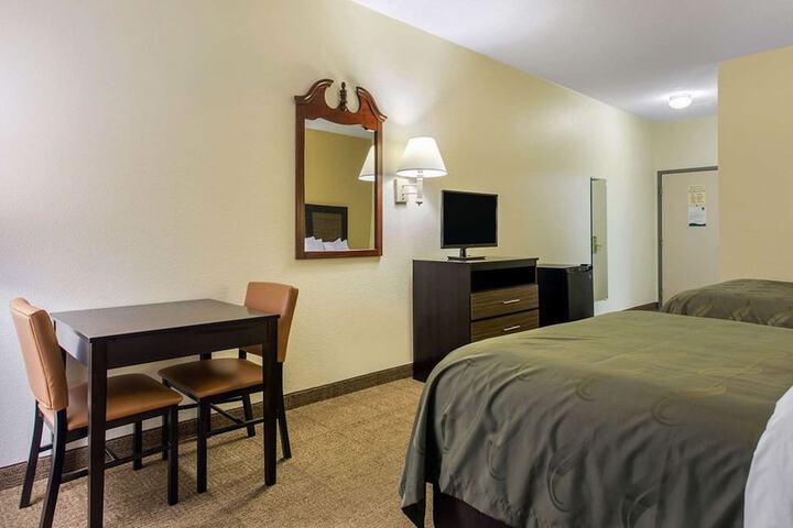 Room 12 of 29