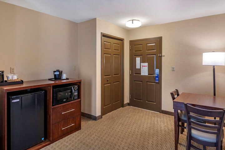Comfort Inn