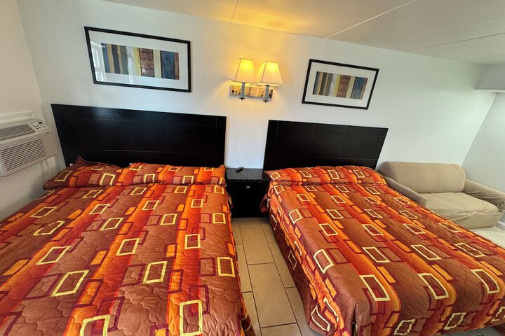 Room 75 of 84