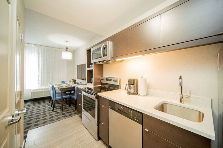 TownePlace Suites by Marriott Brantford and Conference Centre