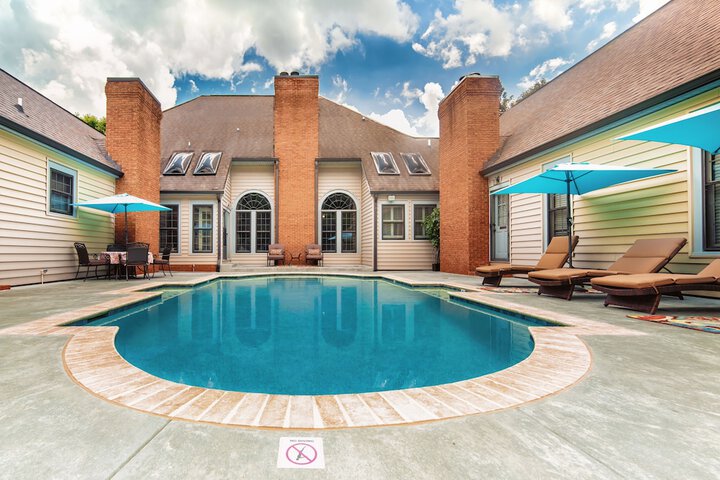 Pool 9 of 41