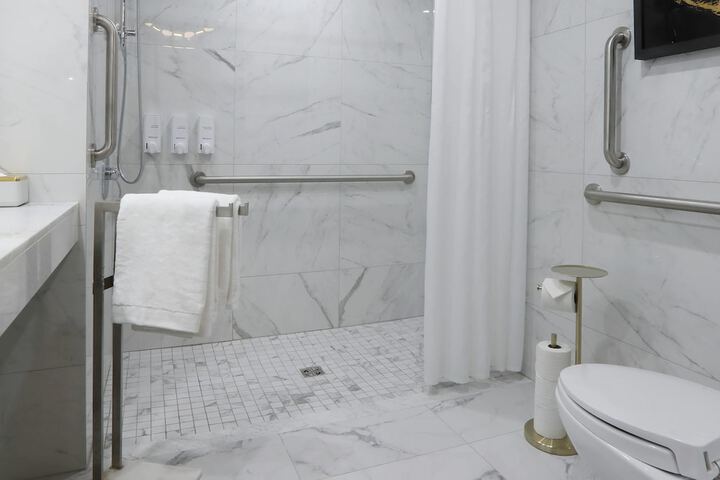 The Fort Garry Hotel Spa and Conference Centre, an Ascend Collection Hotel