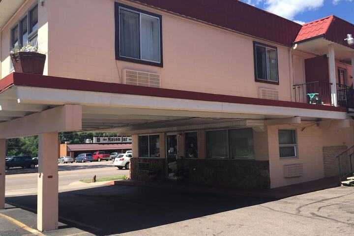 Hotel 5 of 48