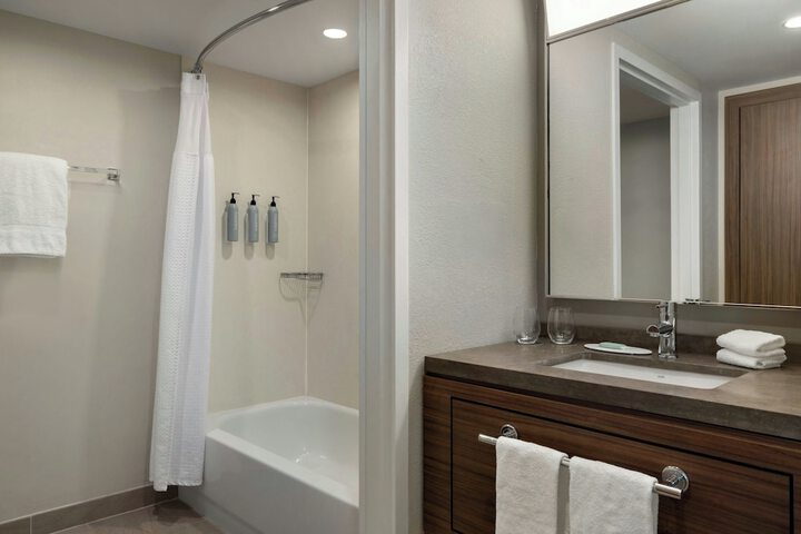 Courtyard by Marriott Richmond Chester