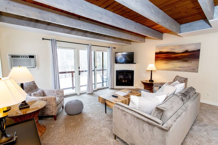 Topnotch Resort