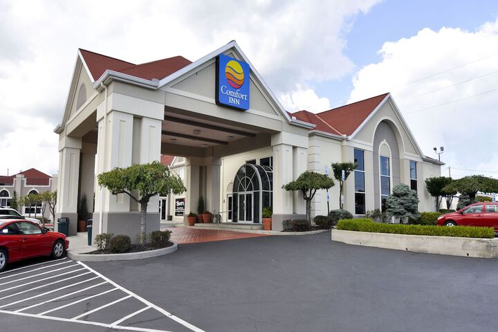 Hotel 2 of 85