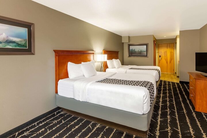 Room 15 of 31