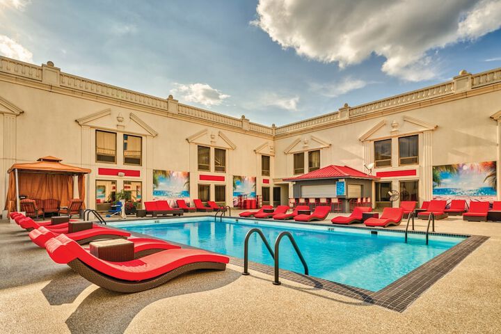 Pool 5 of 39