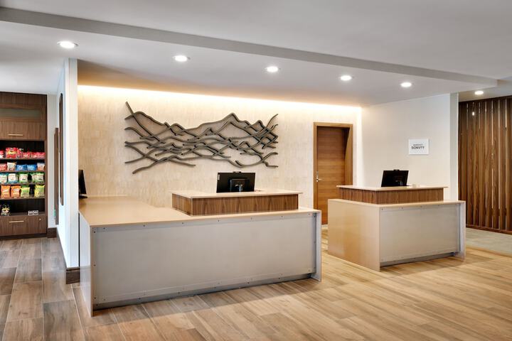 Hotel Interior 22 of 77