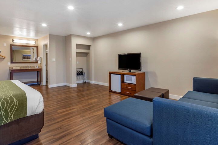 Room 20 of 55
