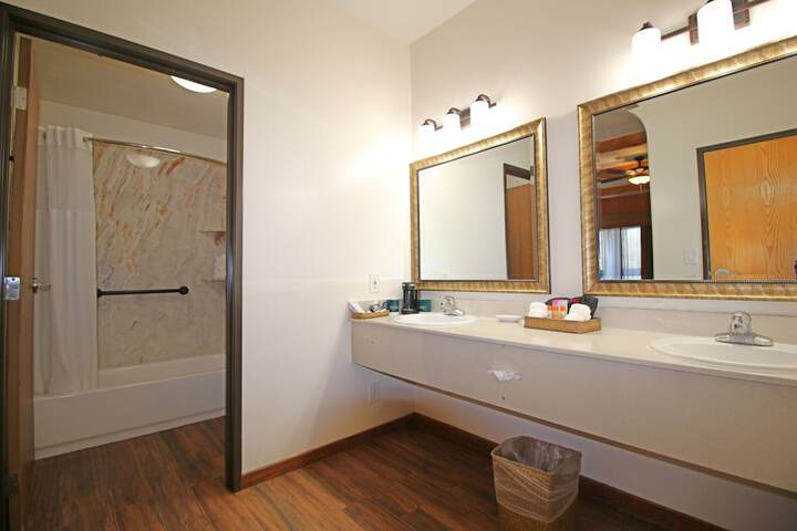 Room 21 of 55