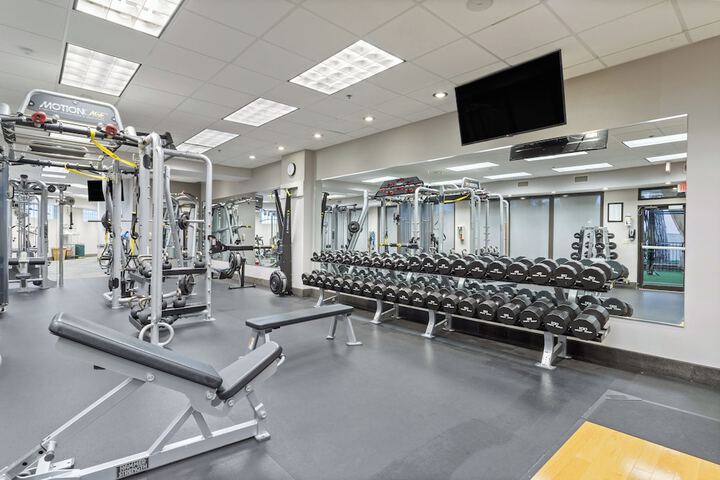 Crowne Plaza Executive Center Baton Rouge by IHG