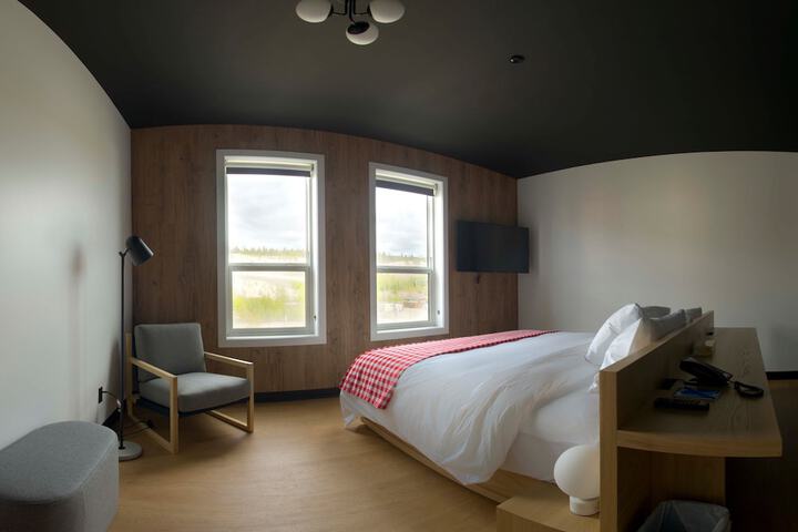 Room 29 of 46