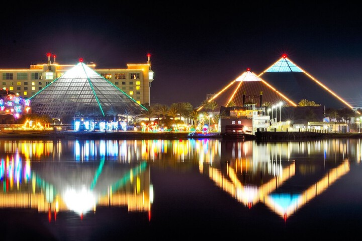 Moody Gardens Hotel Spa and Convention Center