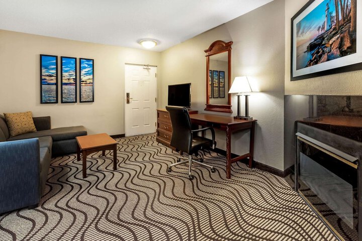 Room 37 of 45