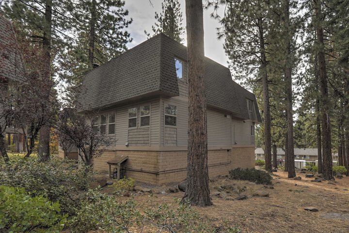 3 Mi to Skiing! Incline Village Retreat w / Sauna
