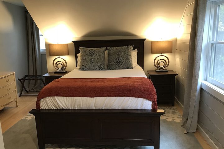 Room 25 of 126