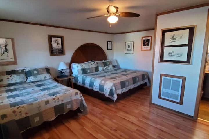 Room 42 of 72
