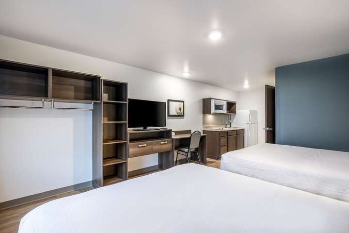 WoodSpring Suites Libertyville - Chicago