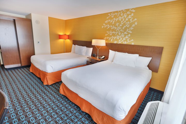 Wavecrest Lodge