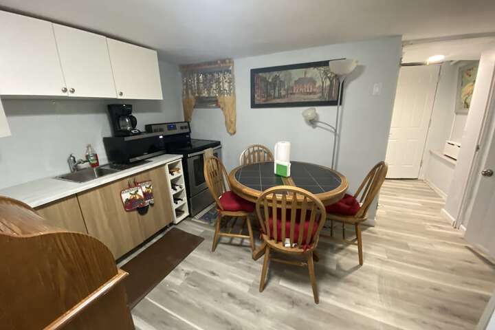Nice 2 bedroom Apt With Patio
