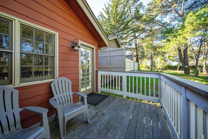 Cambria Pines Lodge