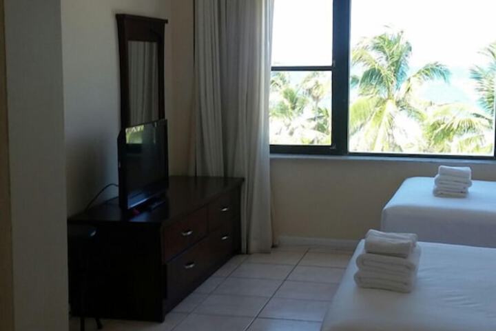 Casablanca by Design Suites Miami