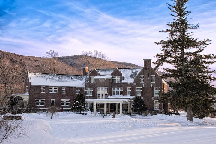 Hotel 5 of 275
