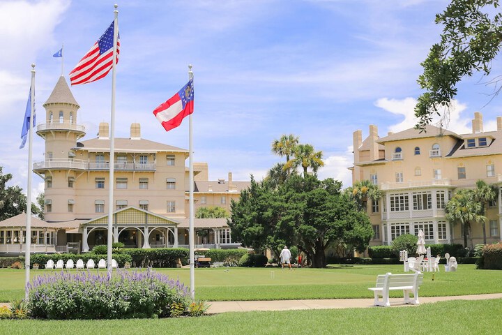 Hotel 16 of 222