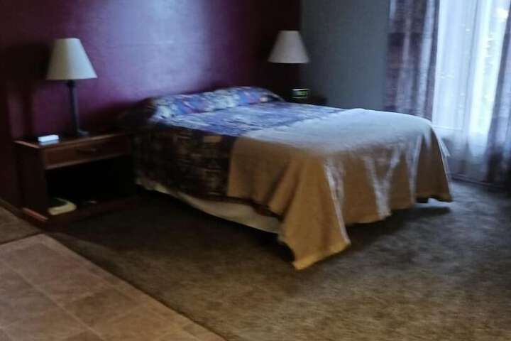 Room 38 of 46